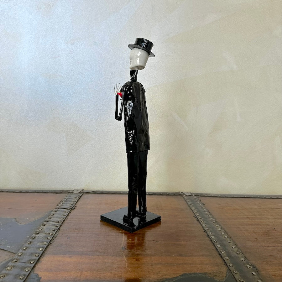 El Novio Catrin Figurine