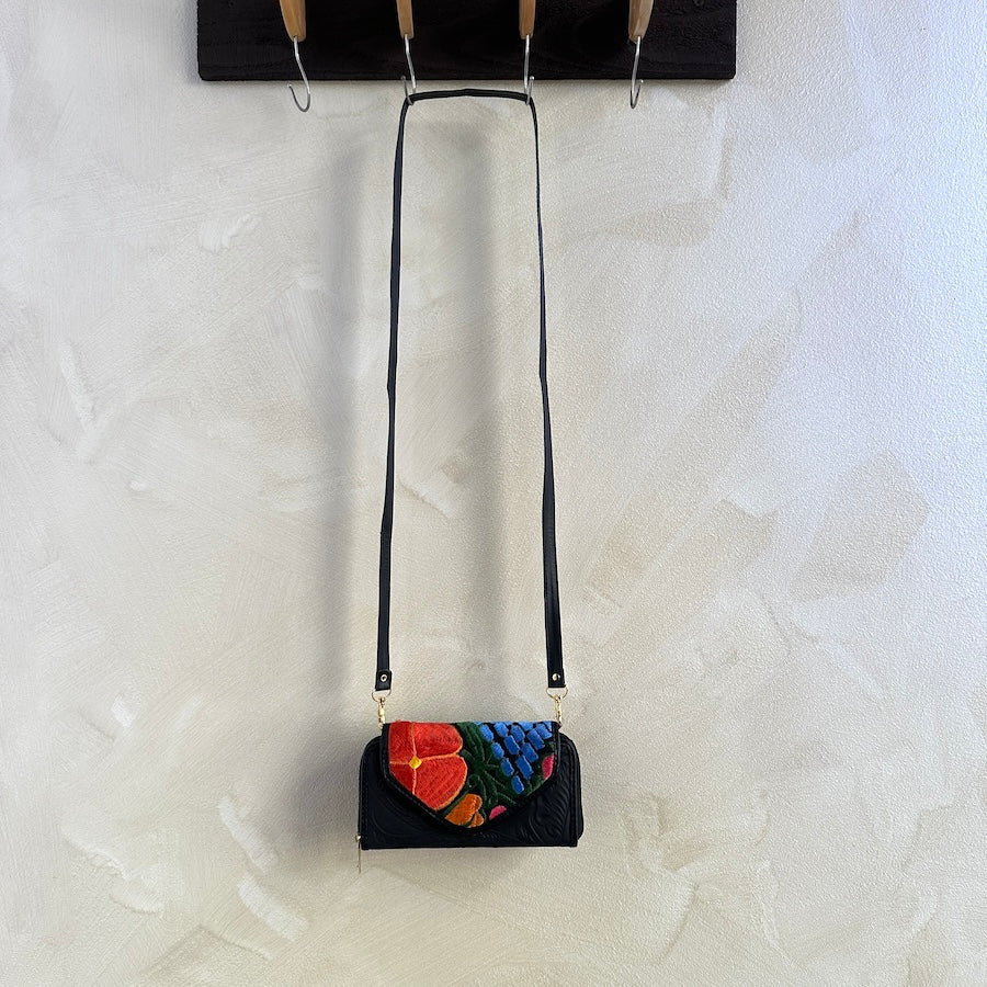 Dulce's Black Leather Clutch Wallet Bag