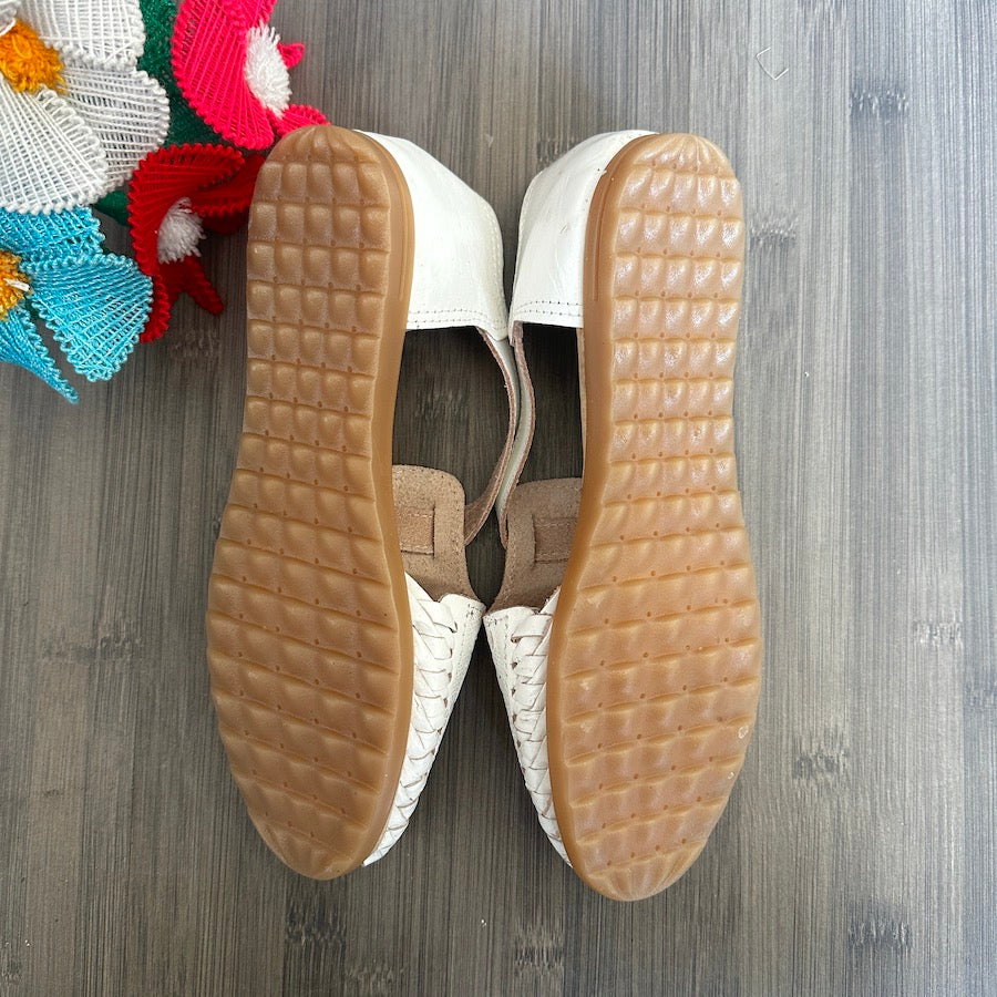 D'Lolos Ankle Strap Huaraches