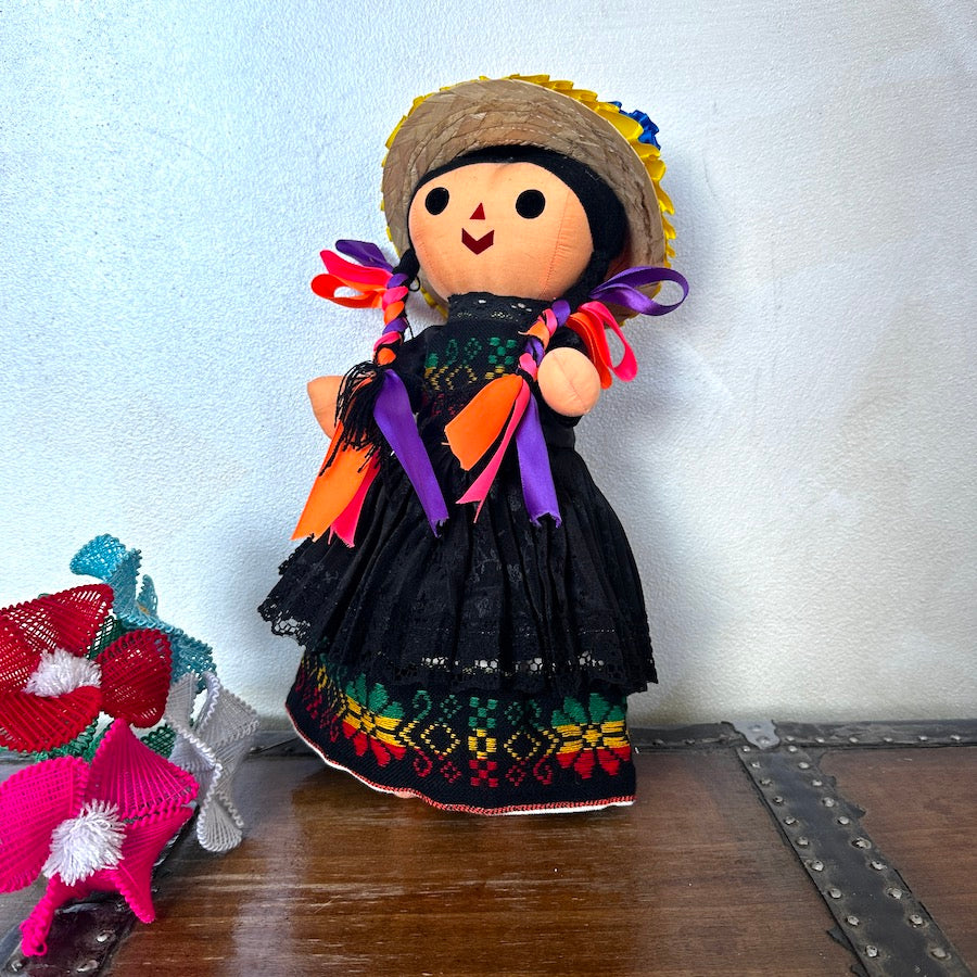 La Muneca Maria Doll ( 14" )