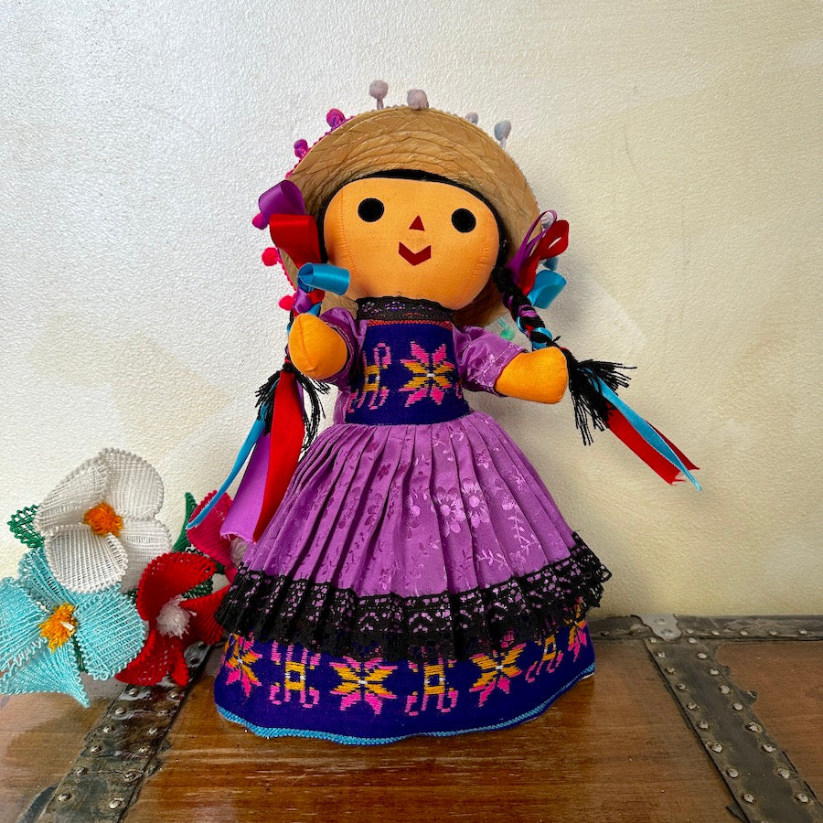 La Muneca Maria Doll ( 14" )