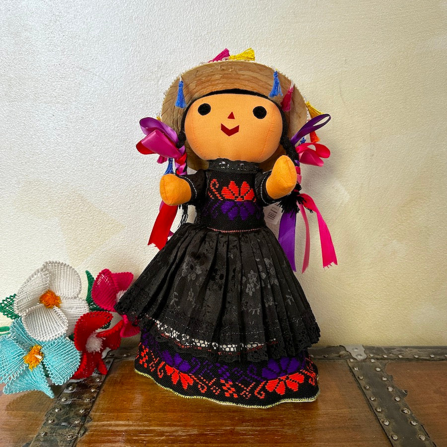 La Muneca Maria Doll ( 14" )