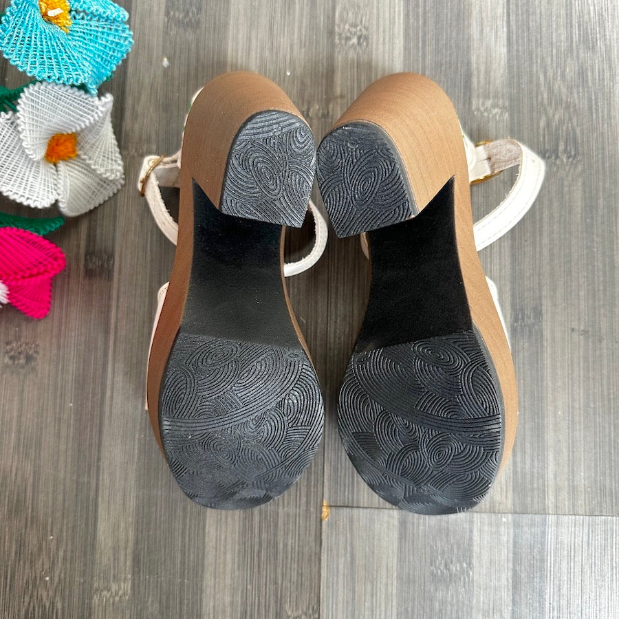 Elisa's Ankle Strap Pumps