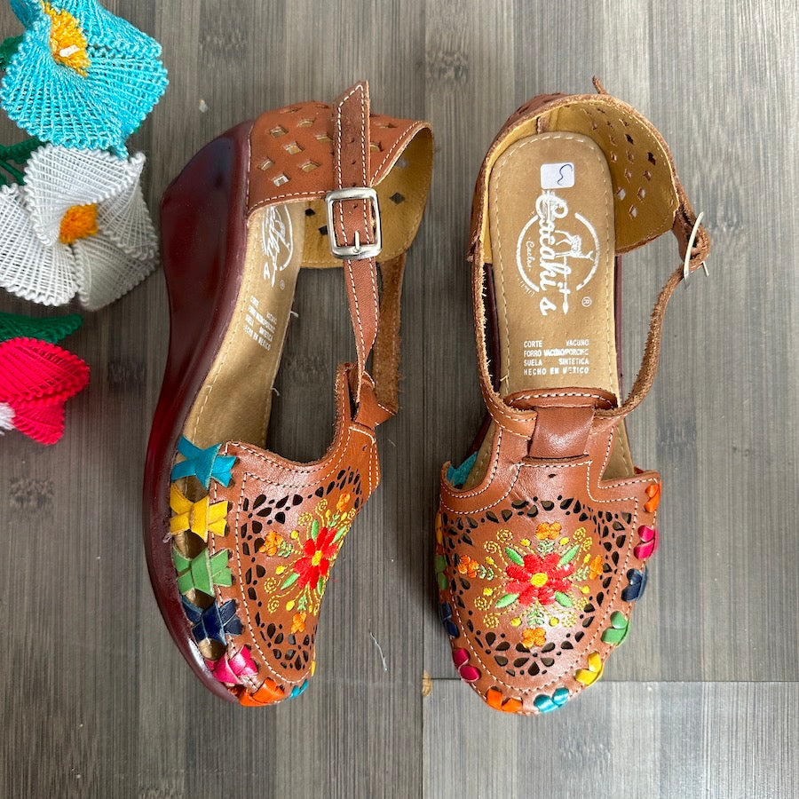Cacahi's Ankle Strap Low Wedges