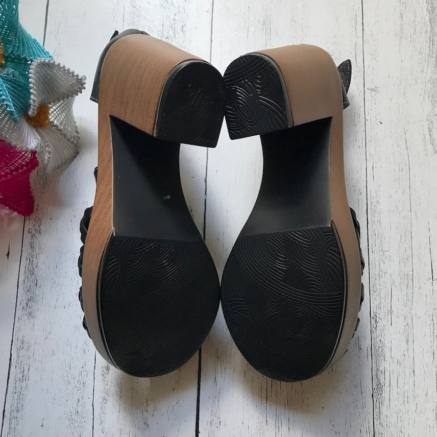 Aldy's Ankle Strap Pumps