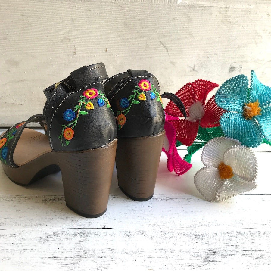 Elisa's Ankle Strap Pumps