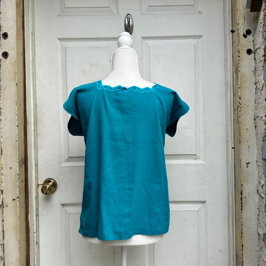 Palomas Embroidered Blouse ( M )