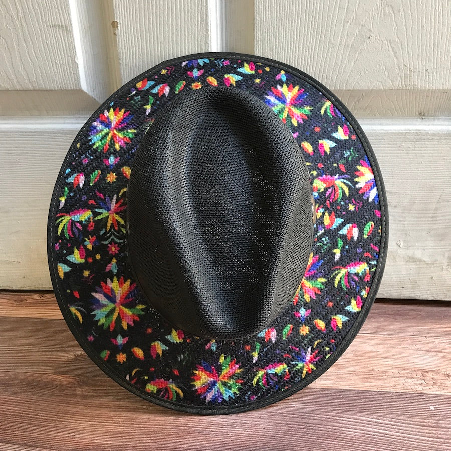 Festive Sombrero ( M )