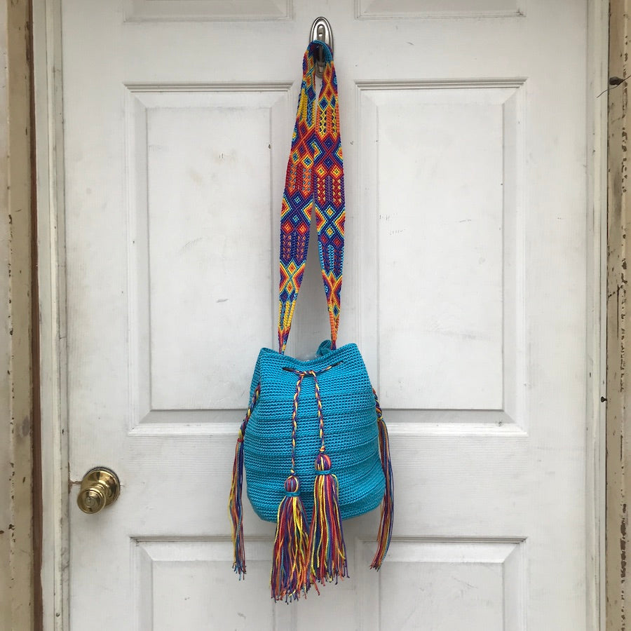 Artisan Morral Crossbody Bag