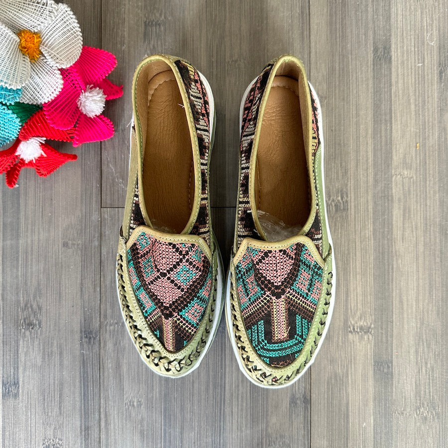 Moni's Platforms