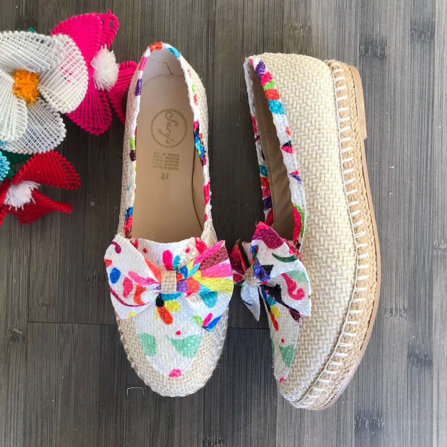 Sary's Aztec Flats