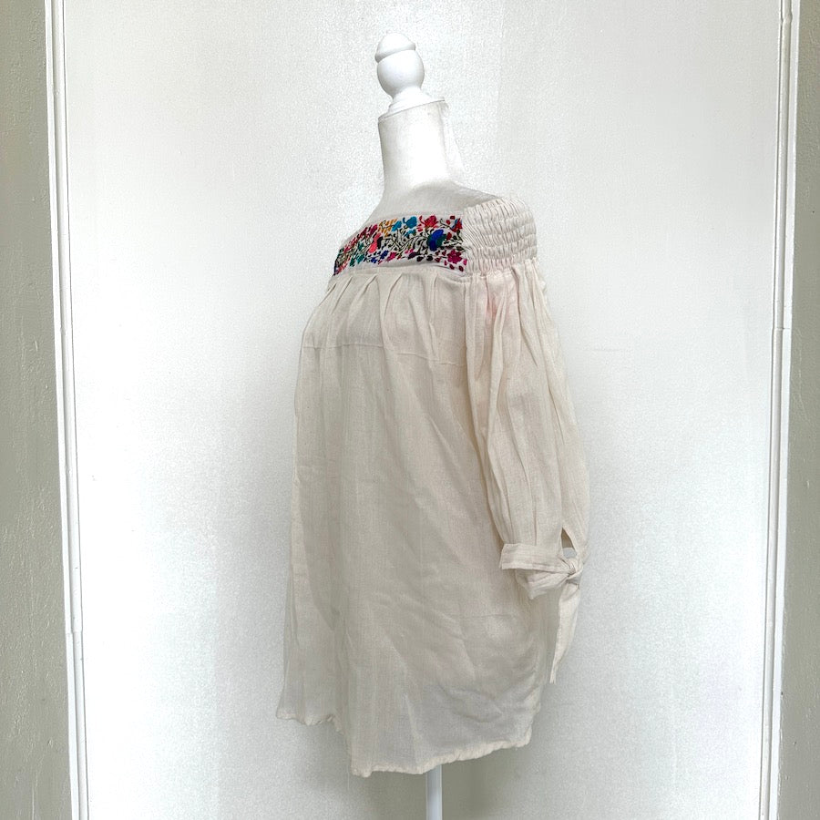 Antonia's Off-shoulder Blouse ( M )