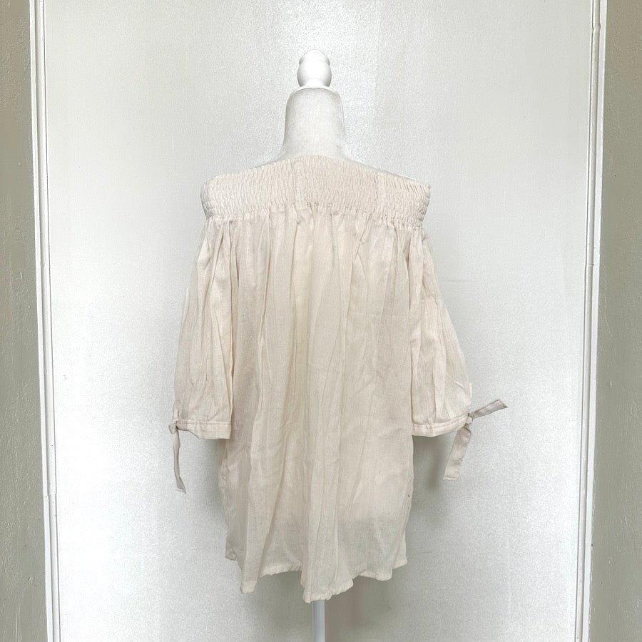 Antonia's Off-shoulder Blouse ( M )