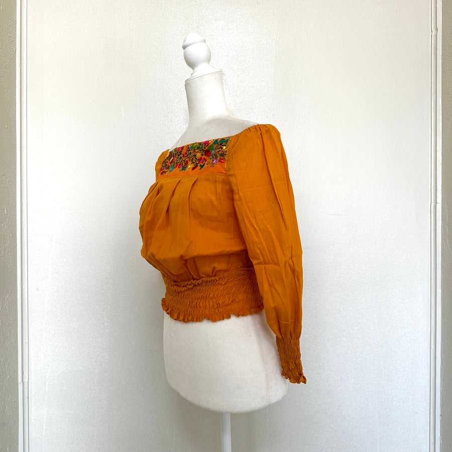 Coqueta Off-Shoulder Blouse ( M )