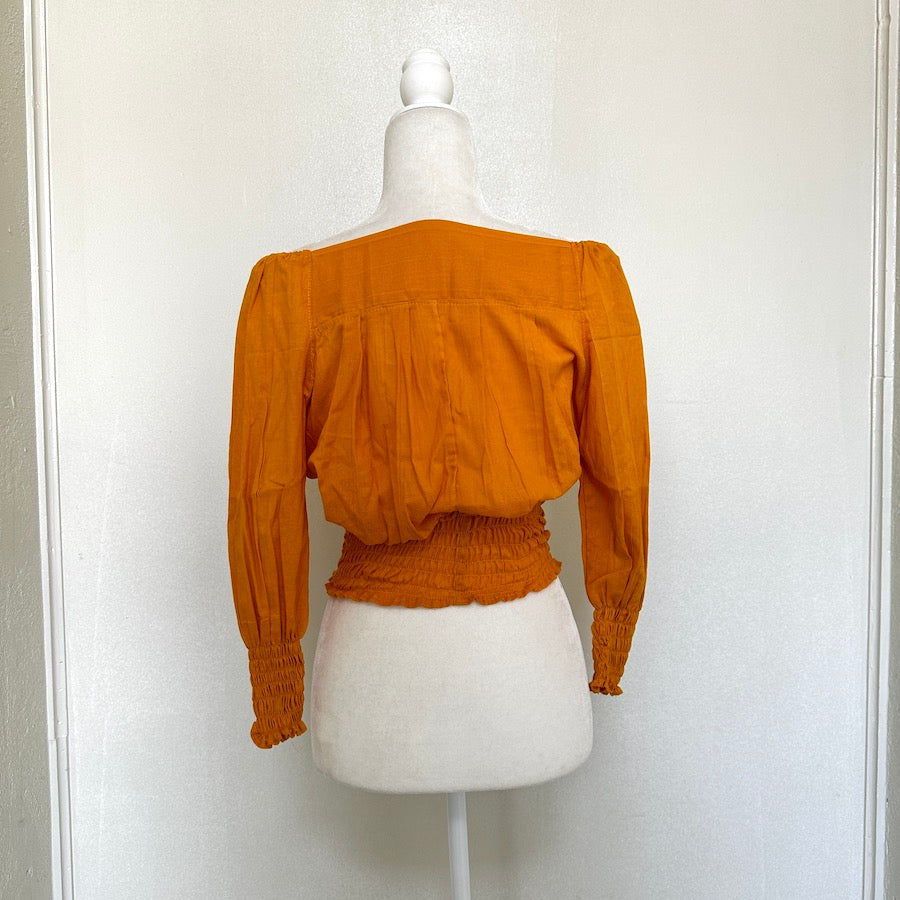 Coqueta Off-Shoulder Blouse ( M )