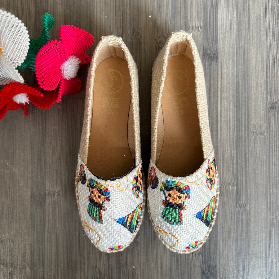 La Muneca Maria Aztec Flats