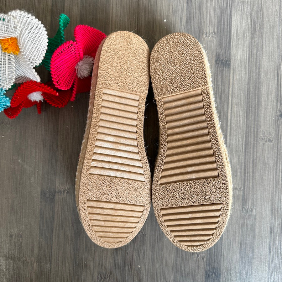 La Muneca Maria Aztec Flats