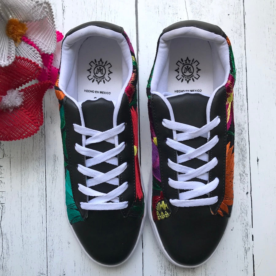 Embroidered Wmns Sneakers