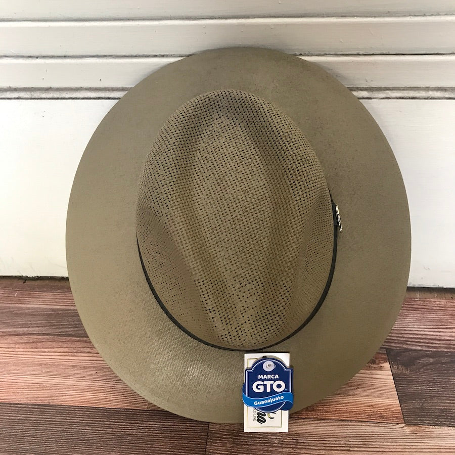 Village Straw Hat ( M )