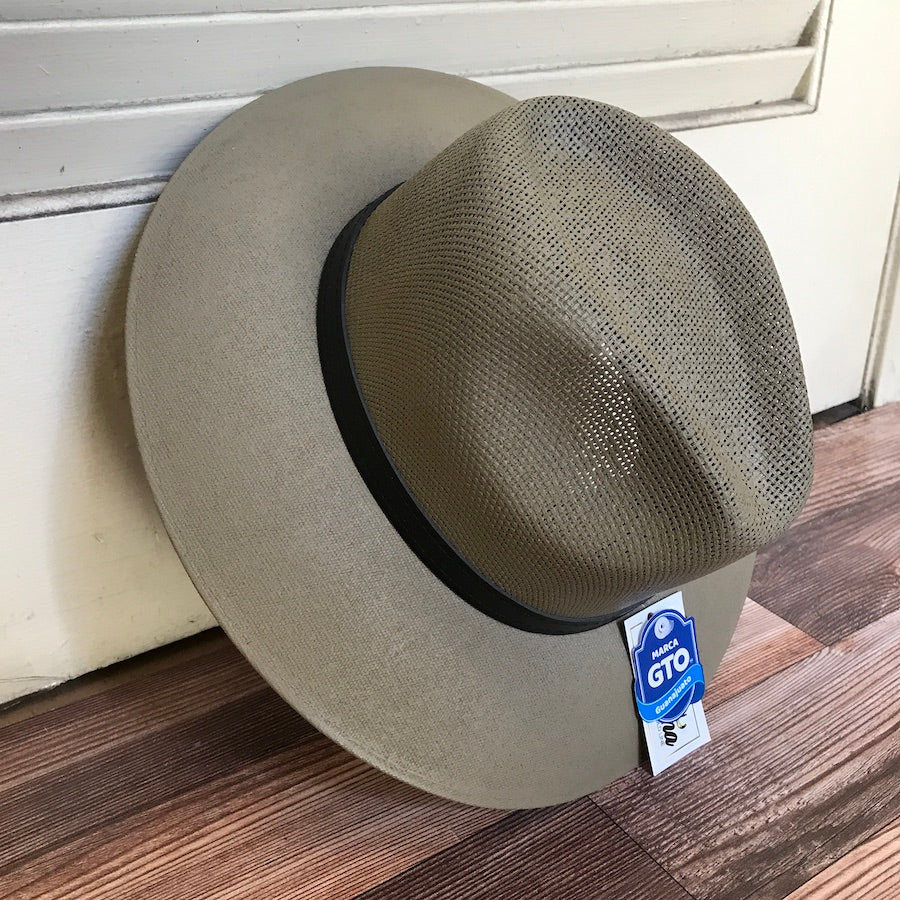 Village Straw Hat ( M )
