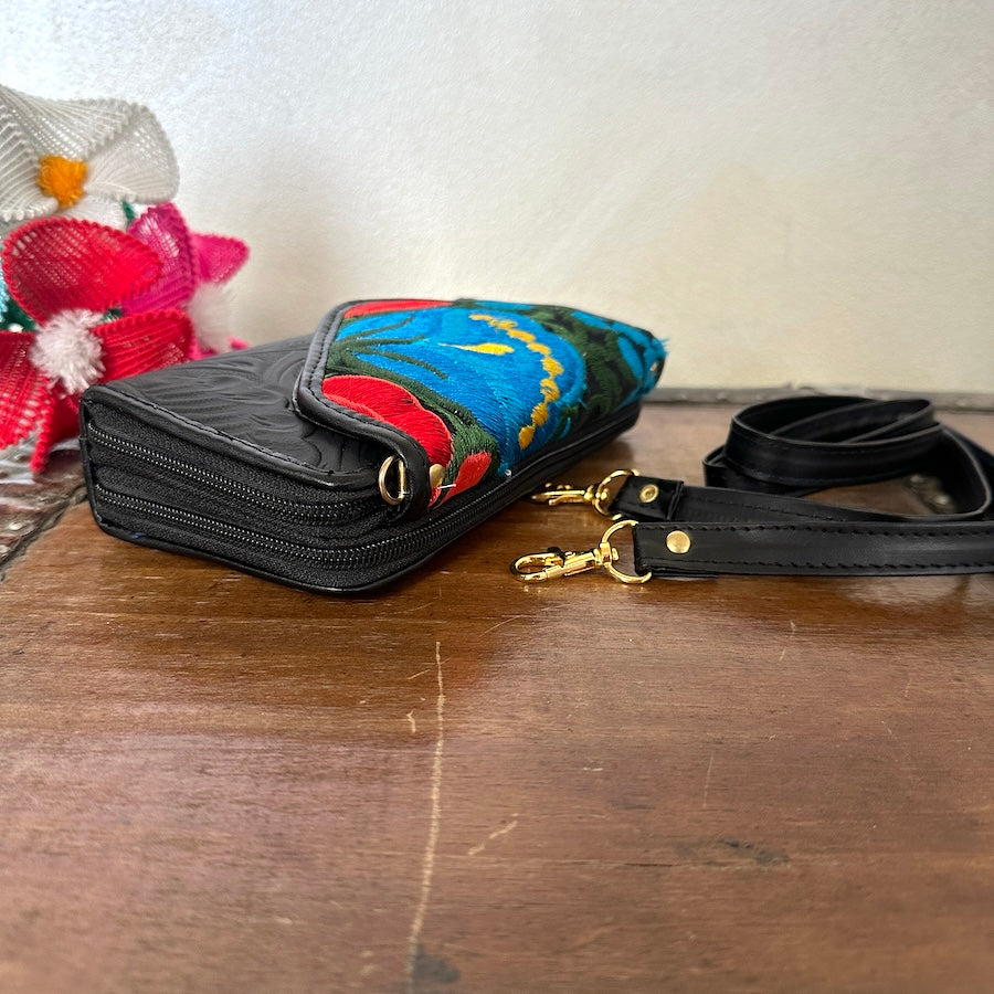 Dulce's Leather Clutch Wallet Bag