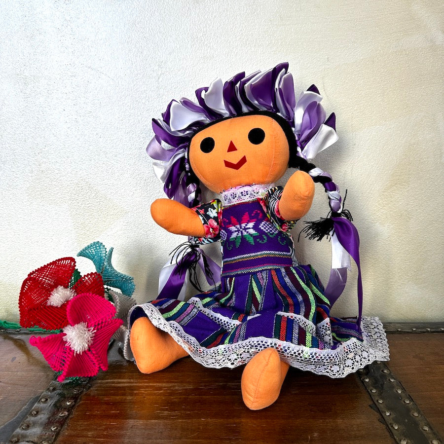 La Muneca Maria Doll ( 18" )