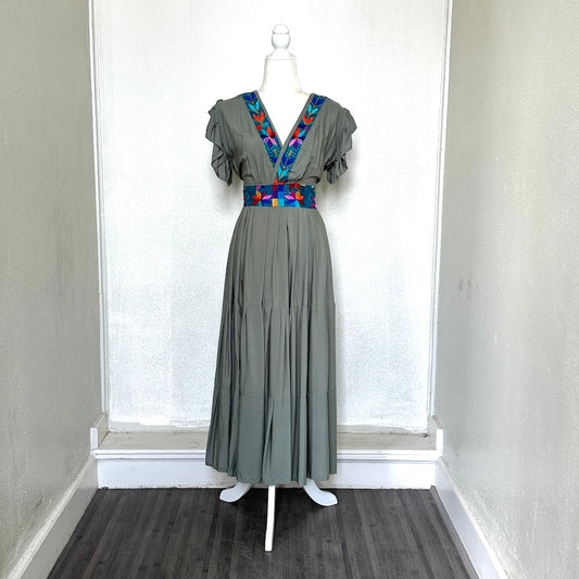 Isabella's V-Neck Maxi Dress (Size US M)