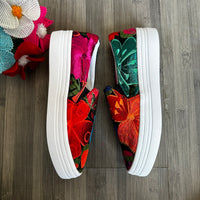 Embroidered Slip-On Sneakers ( US 9 )