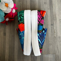 Embroidered Slip-On Sneakers ( US 9 )