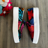 Embroidered Slip-On Sneakers ( US 9 )