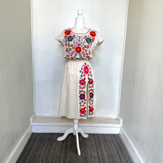 Antonia's Maxi Dress (Size US M)