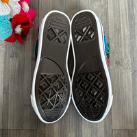 Embroidered Wmns Sneakers ( US 8  )