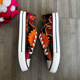 Embroidered Wmns Sneakers ( US 7  )