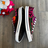 Embroidered Wmns Sneakers ( US 7  )