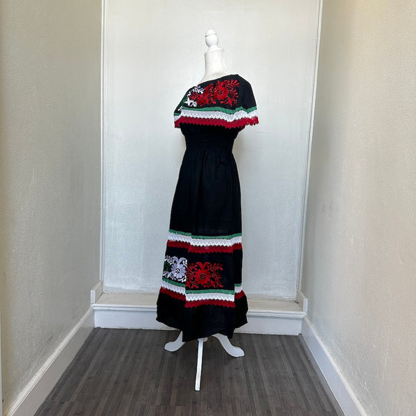 Mexican campesino outlet dress