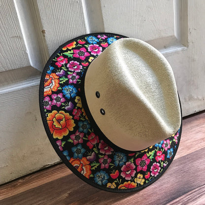 Flora's Sombrero ( M )