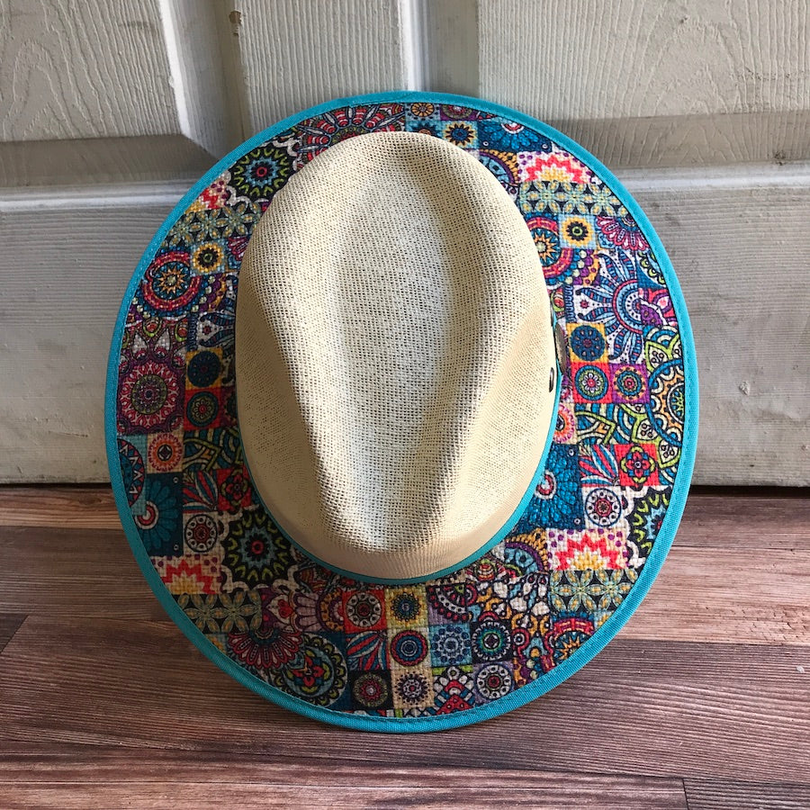 Festive Sombrero ( M )