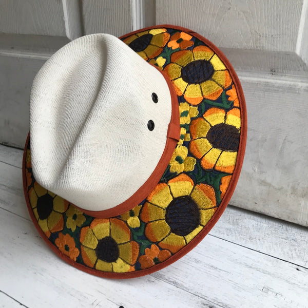 Girasol's Embroidered Sombrero ( L )