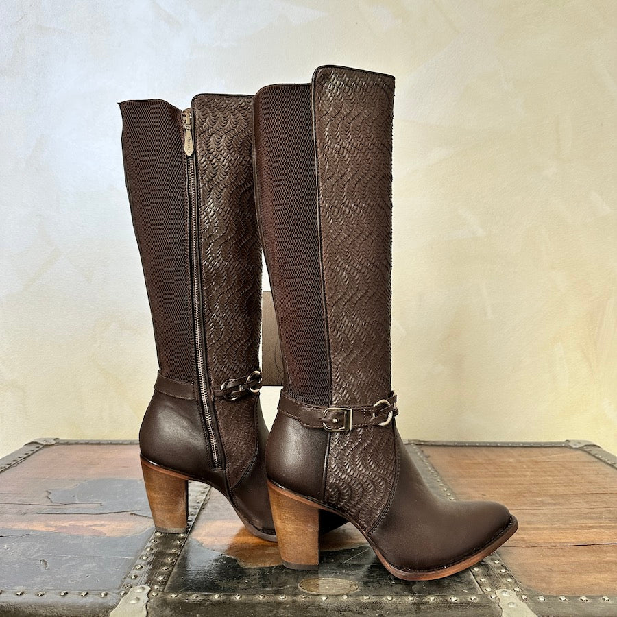 Cuadra Wmns Tall Boots Volturno Castaño 3F14VL