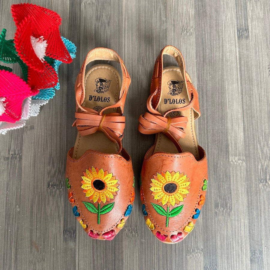 Girasol's Lace-Up Huaraches