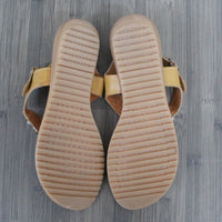 Angie's Huaraches ( US 9 )