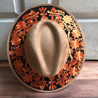 Flora's Embroidered Suede Hat ( M )