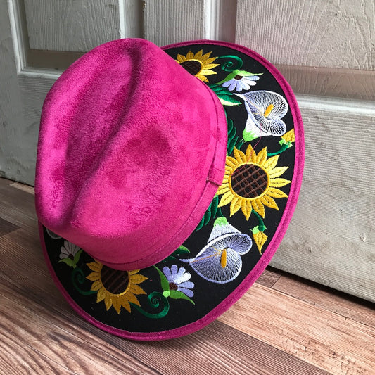 Girasol's Embroidered Suede Hat  ( M )